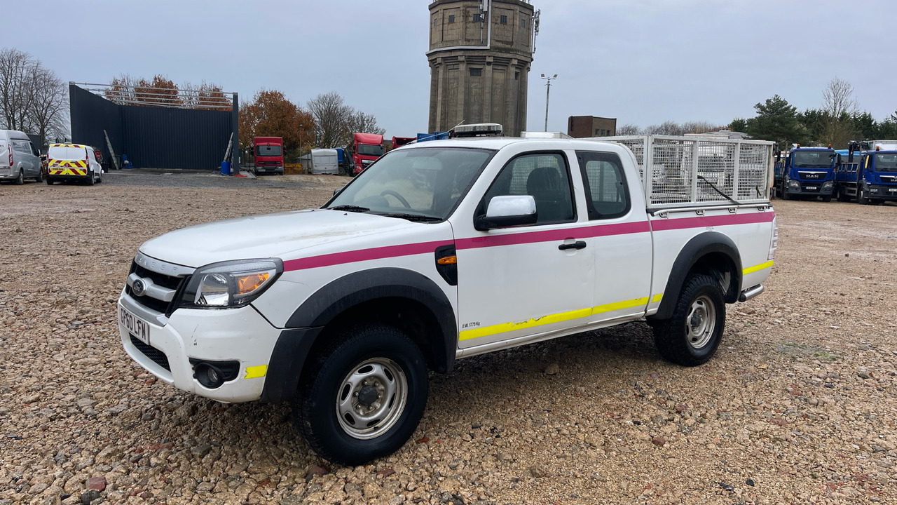 FORD RANGER 2.5 TDCI - Pikap, Dostavno vozilo sa duplom kabinom: slika 2 FORD RANGER 2.5 TDCI - Pikap, Dostavno vozilo sa duplom kabinom: slika 2