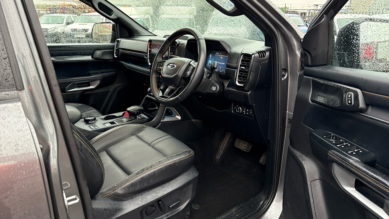 FORD RANGER WILDTRAK 2.0 ECOBLUE 205PS - Pikap, Dostavno vozilo sa duplom kabinom: slika 5 FORD RANGER WILDTRAK 2.0 ECOBLUE 205PS - Pikap, Dostavno vozilo sa duplom kabinom: slika 5