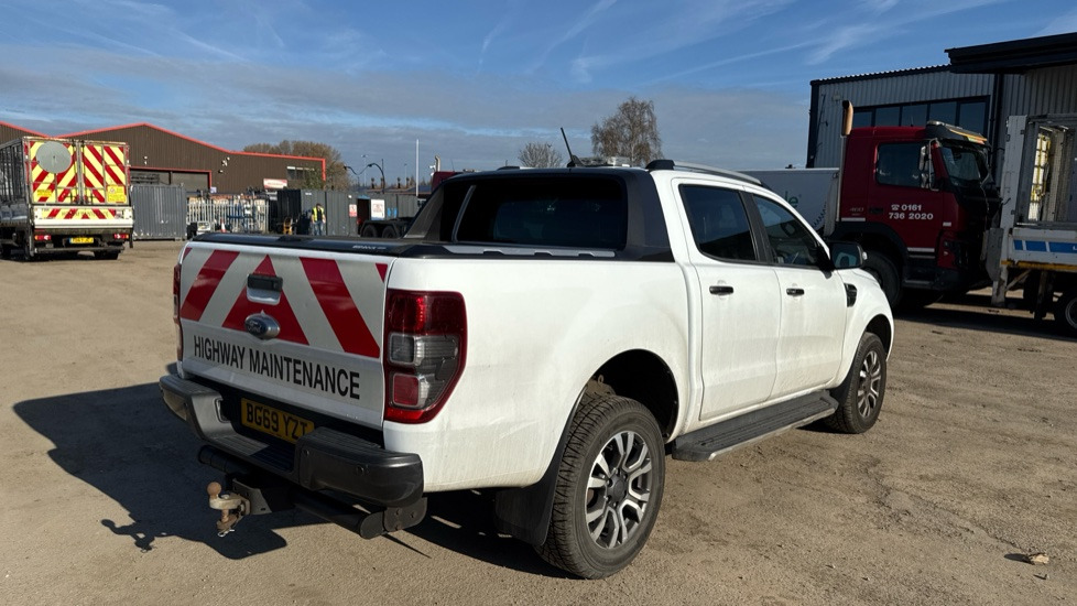 FORD RANGER WILDTRAK 2.0 ECOBLUE - Pikap, Dostavno vozilo sa duplom kabinom: slika 4 FORD RANGER WILDTRAK 2.0 ECOBLUE - Pikap, Dostavno vozilo sa duplom kabinom: slika 4