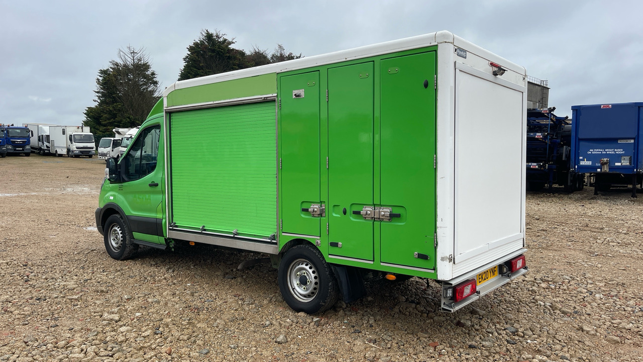 FORD TRANSIT 350 2.0 ECOBLUE 130PS - Dostavno vozilo hladnjača: slika 3 FORD TRANSIT 350 2.0 ECOBLUE 130PS - Dostavno vozilo hladnjača: slika 3