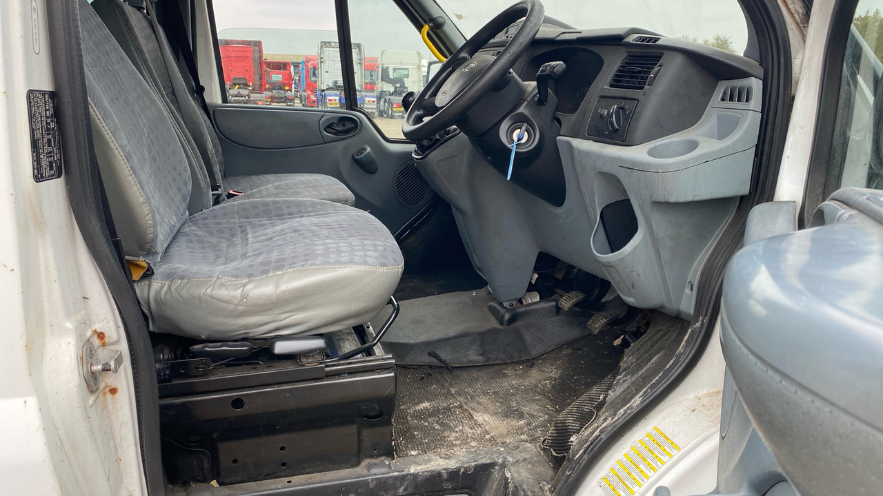 FORD TRANSIT T430 2.2 TDCI 135PS - Minibus, Putnički kombi: slika 5 FORD TRANSIT T430 2.2 TDCI 135PS - Minibus, Putnički kombi: slika 5