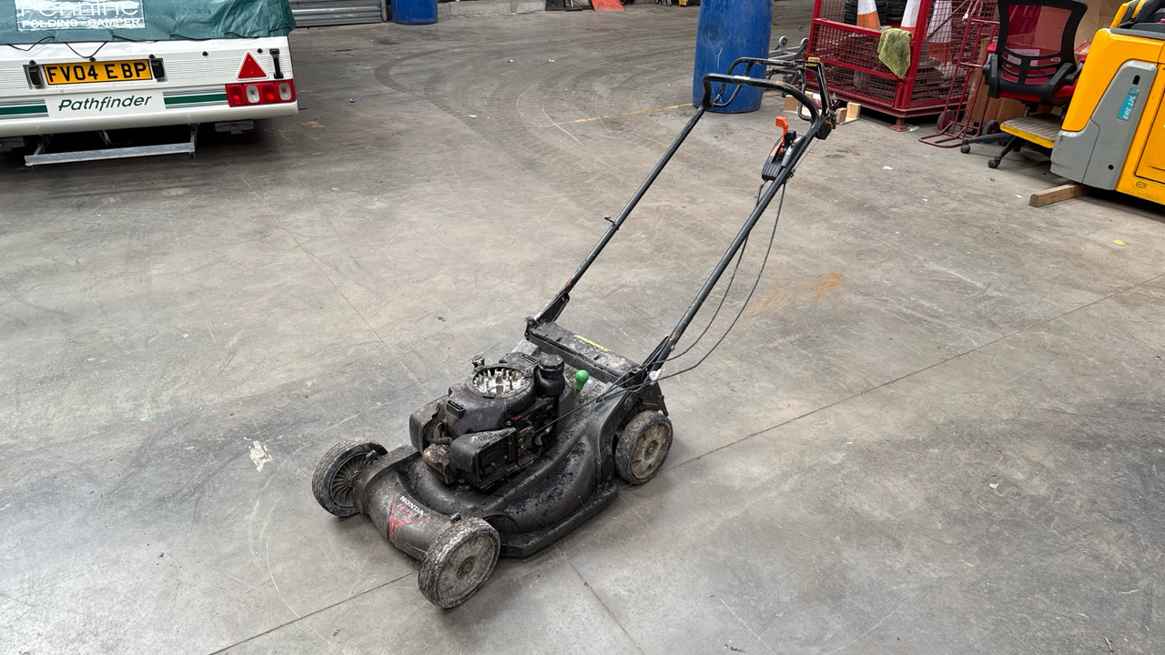 HONDA HRX537 C5HYE - Baštenska kosačica: slika 4 HONDA HRX537 C5HYE - Baštenska kosačica: slika 4