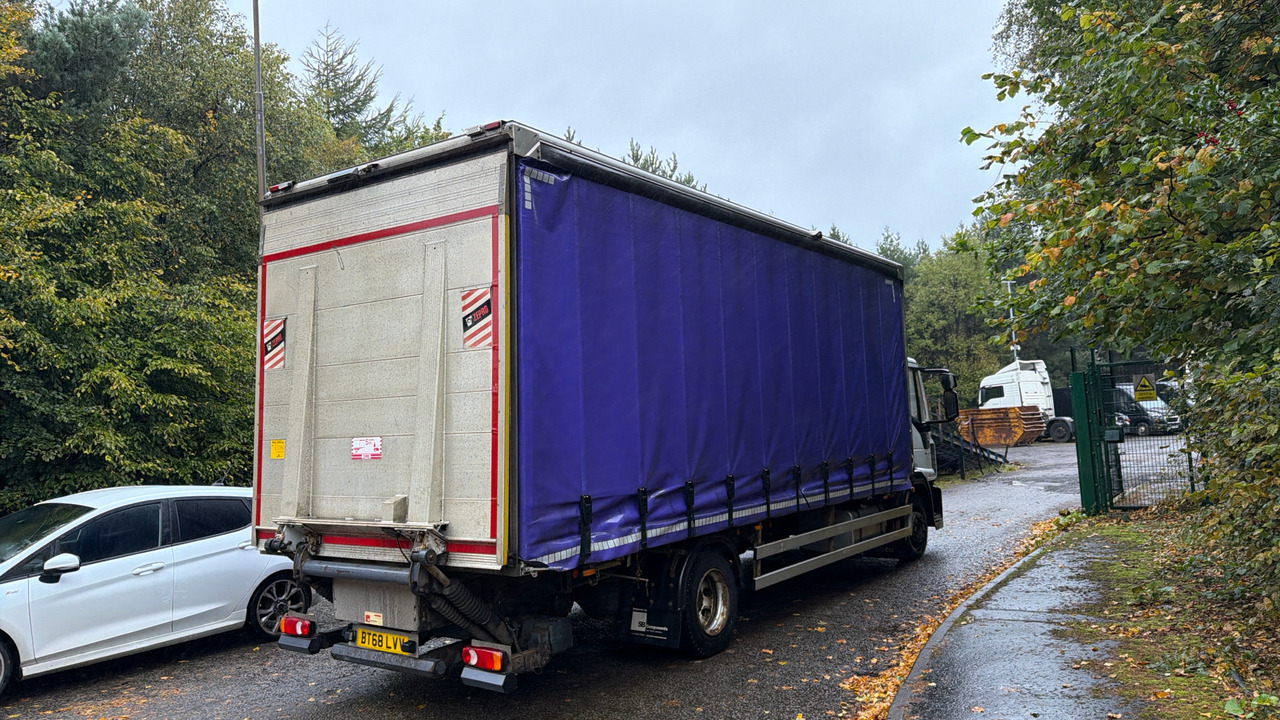 Iveco Eurocargo 120-210 - Kamion sa ceradom: slika 4 Iveco Eurocargo 120-210 - Kamion sa ceradom: slika 4