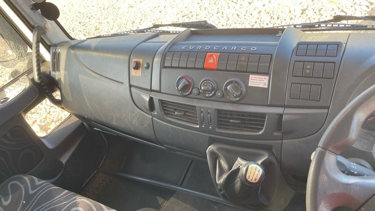 Kamion sa zatvorenim sandukom Iveco Eurocargo 75E16: slika 7