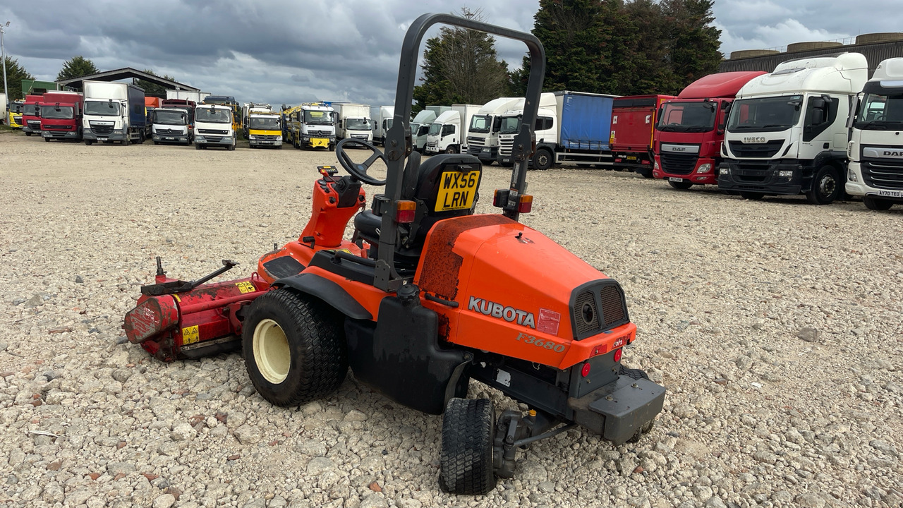 KUBOTA F3680 - Baštenska kosačica: slika 3 KUBOTA F3680 - Baštenska kosačica: slika 3