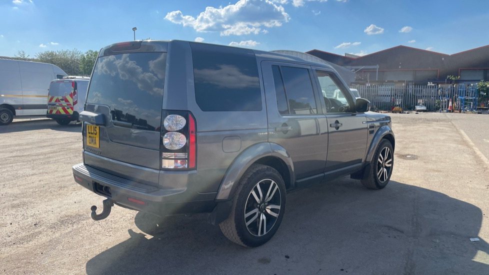 LAND ROVER DISCOVERY 3.0 XS SD V6 - Automobil: slika 4 LAND ROVER DISCOVERY 3.0 XS SD V6 - Automobil: slika 4
