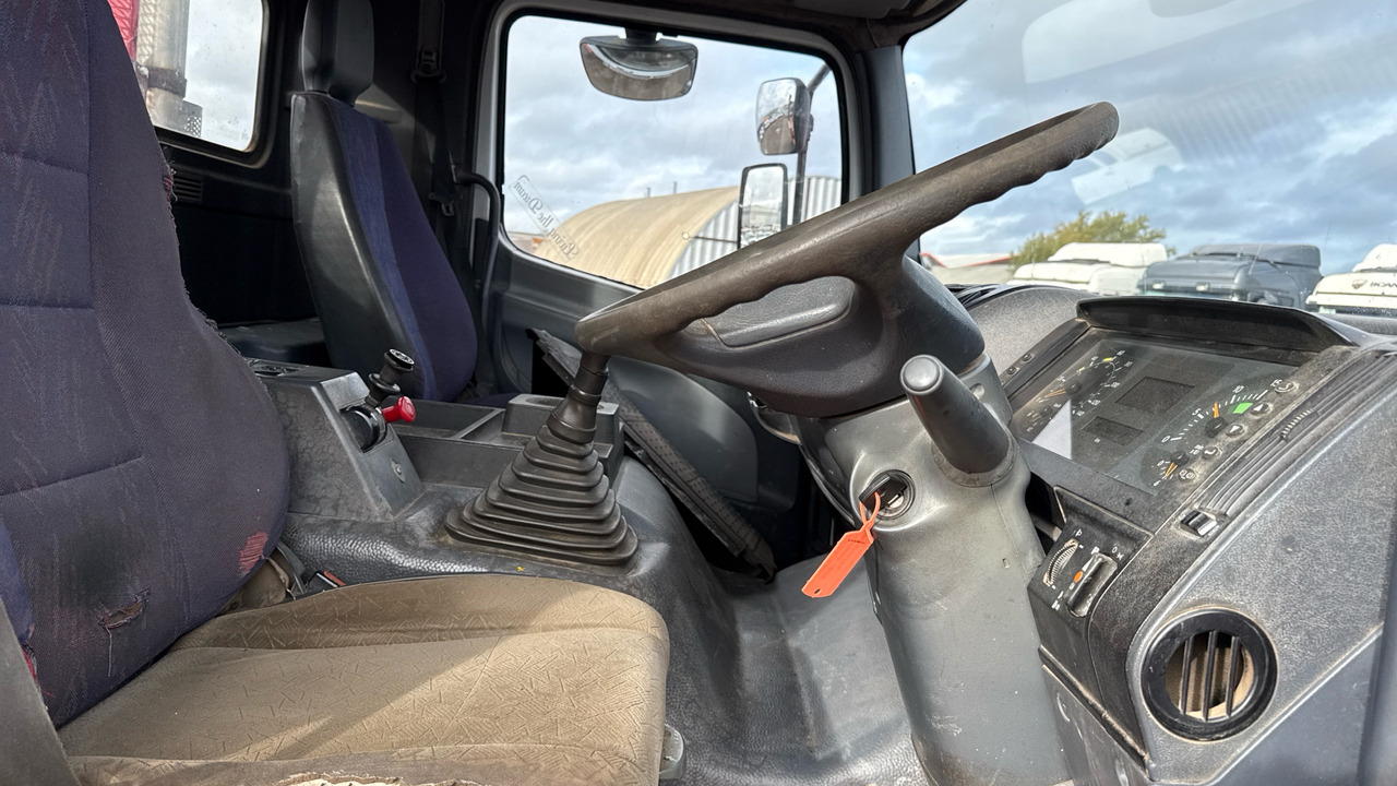 MERCEDES-BENZ ATEGO 1823 - Kamion za utovaranje kontejnera: slika 5 MERCEDES-BENZ ATEGO 1823 - Kamion za utovaranje kontejnera: slika 5