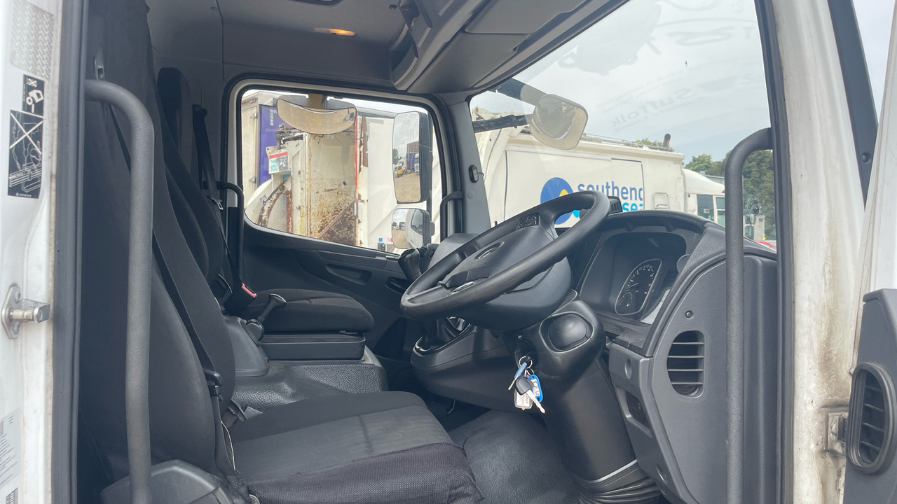 MERCEDES-BENZ ATEGO 818 - Kamion sa zatvorenim sandukom: slika 5 MERCEDES-BENZ ATEGO 818 - Kamion sa zatvorenim sandukom: slika 5