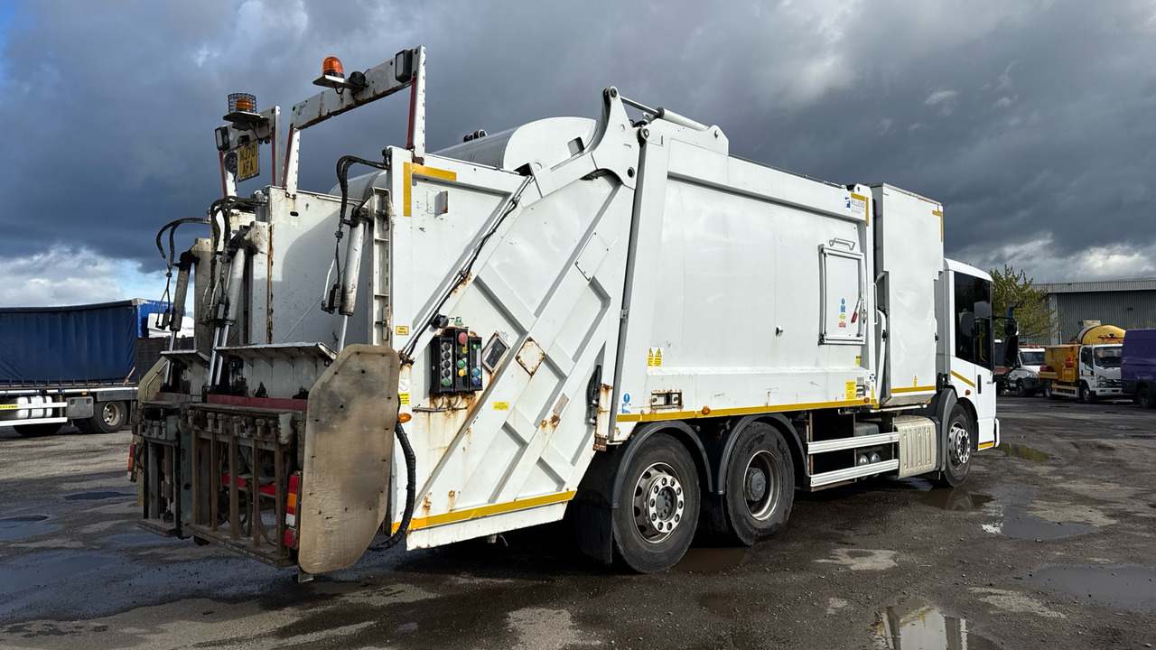 MERCEDES-BENZ ECONIC 2630 - Kamion za smeće: slika 4 MERCEDES-BENZ ECONIC 2630 - Kamion za smeće: slika 4