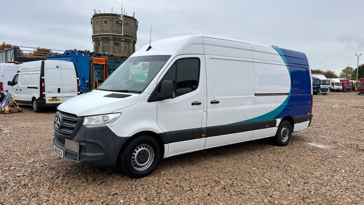 MERCEDES-BENZ SPRINTER 314 CDI - Furgon: slika 2 MERCEDES-BENZ SPRINTER 314 CDI - Furgon: slika 2