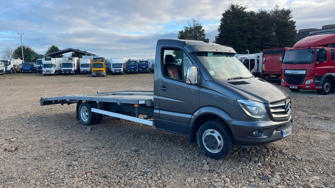 MERCEDES-BENZ SPRINTER 519 CDI - Kamion za prevoz automobila: slika 1 MERCEDES-BENZ SPRINTER 519 CDI - Kamion za prevoz automobila: slika 1