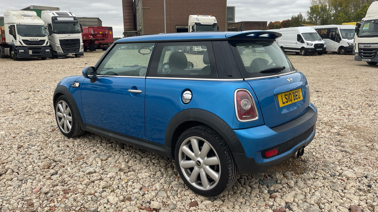 MINI COOPER S 1.6 - Hečbek: slika 3 MINI COOPER S 1.6 - Hečbek: slika 3