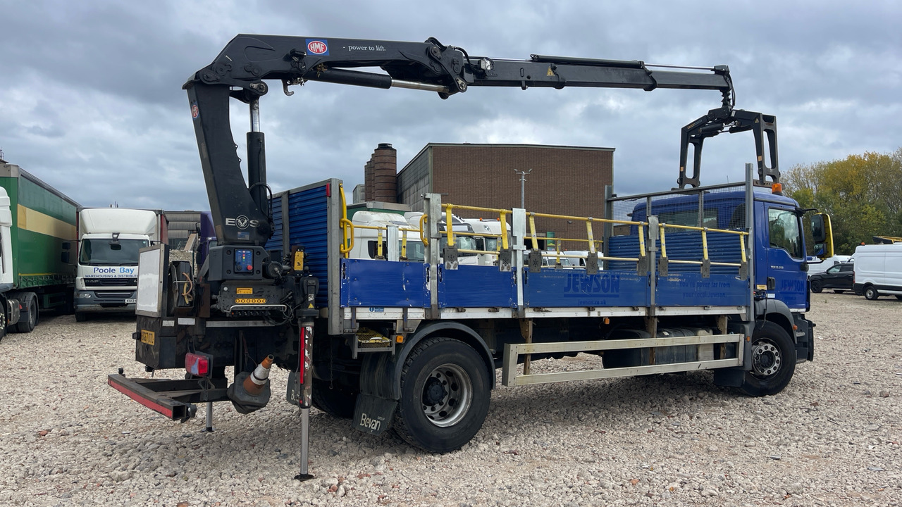 Man TGM 18.250 - Kamion sa tovarnim sandukom, Kamion sa dizalicom: slika 4 Man TGM 18.250 - Kamion sa tovarnim sandukom, Kamion sa dizalicom: slika 4