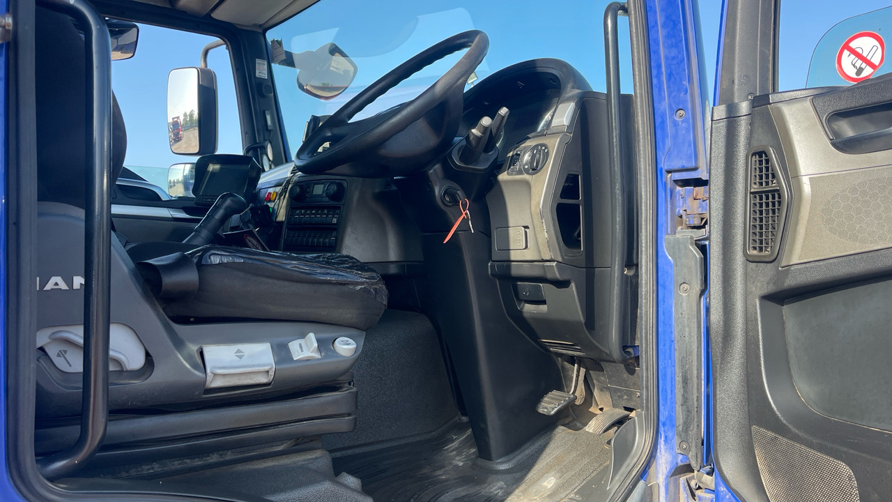 Man TGM 18.250 - Kamion sa tovarnim sandukom, Kamion sa dizalicom: slika 5 Man TGM 18.250 - Kamion sa tovarnim sandukom, Kamion sa dizalicom: slika 5