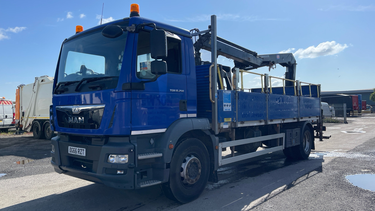 Man TGM 18.250 - Kamion sa tovarnim sandukom, Kamion sa dizalicom: slika 2 Man TGM 18.250 - Kamion sa tovarnim sandukom, Kamion sa dizalicom: slika 2