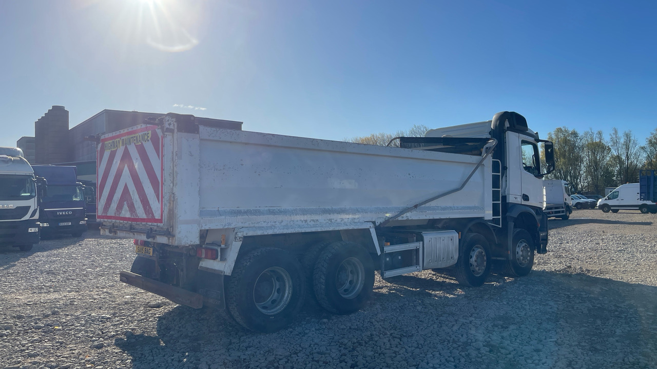 Mercedes-Benz Arocs 3240 - Istovarivač: slika 4 Mercedes-Benz Arocs 3240 - Istovarivač: slika 4