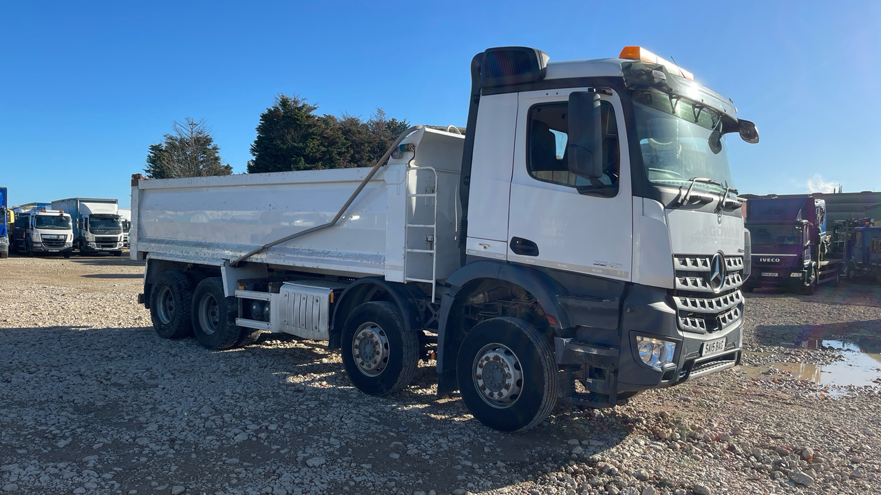 Mercedes-Benz Arocs 3240 - Istovarivač: slika 1 Mercedes-Benz Arocs 3240 - Istovarivač: slika 1