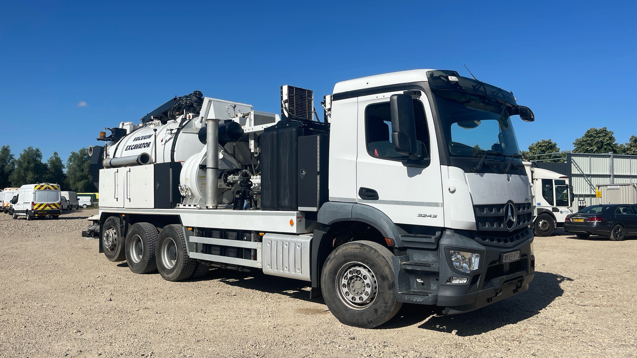 Mercedes-Benz Arocs 3243 - Vakuumska cisterna: slika 1 Mercedes-Benz Arocs 3243 - Vakuumska cisterna: slika 1