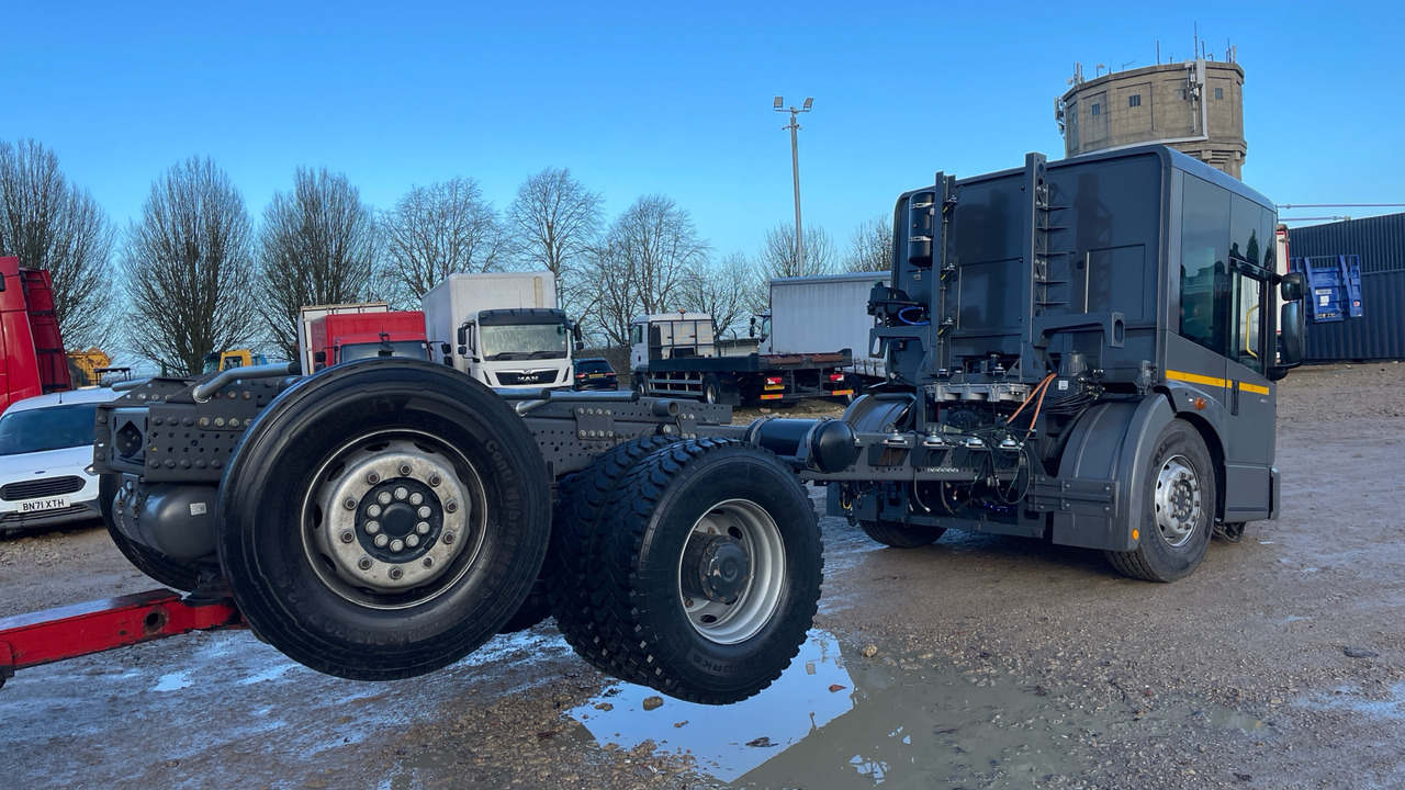 Mercedes-Benz Econic - Kamion sa golom šasijom i zatvorenom kabinom, Električni kamion: slika 5 Mercedes-Benz Econic - Kamion sa golom šasijom i zatvorenom kabinom, Električni kamion: slika 5