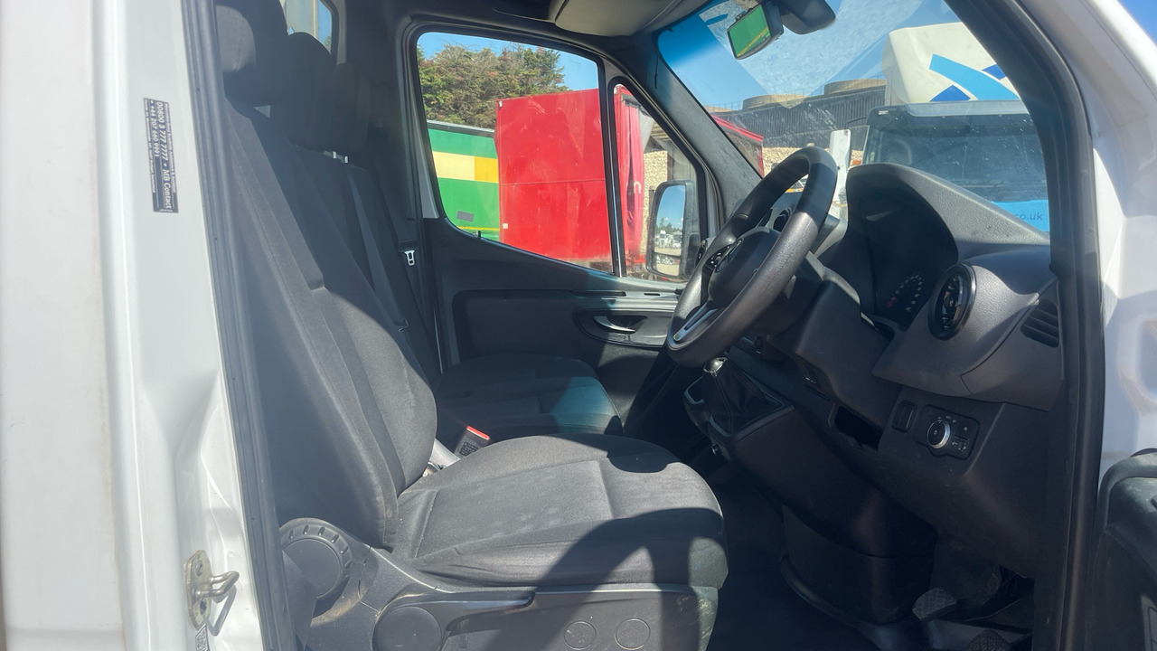 Mercedes-Benz Sprinter 314 CDI - Dostavno vozilo sa otvorenom sandukom: slika 5 Mercedes-Benz Sprinter 314 CDI - Dostavno vozilo sa otvorenom sandukom: slika 5