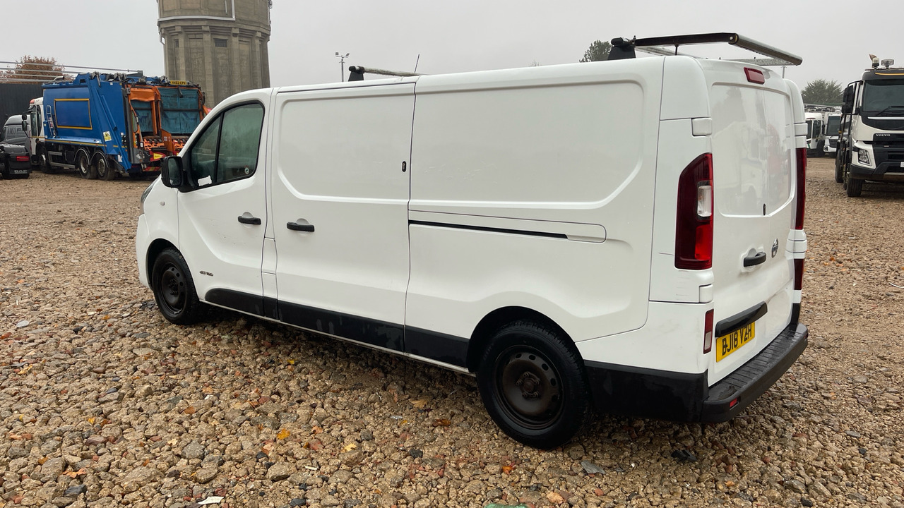 Nissan NV300 1.6 DCI 120PS - Mali kombi: slika 3 Nissan NV300 1.6 DCI 120PS - Mali kombi: slika 3