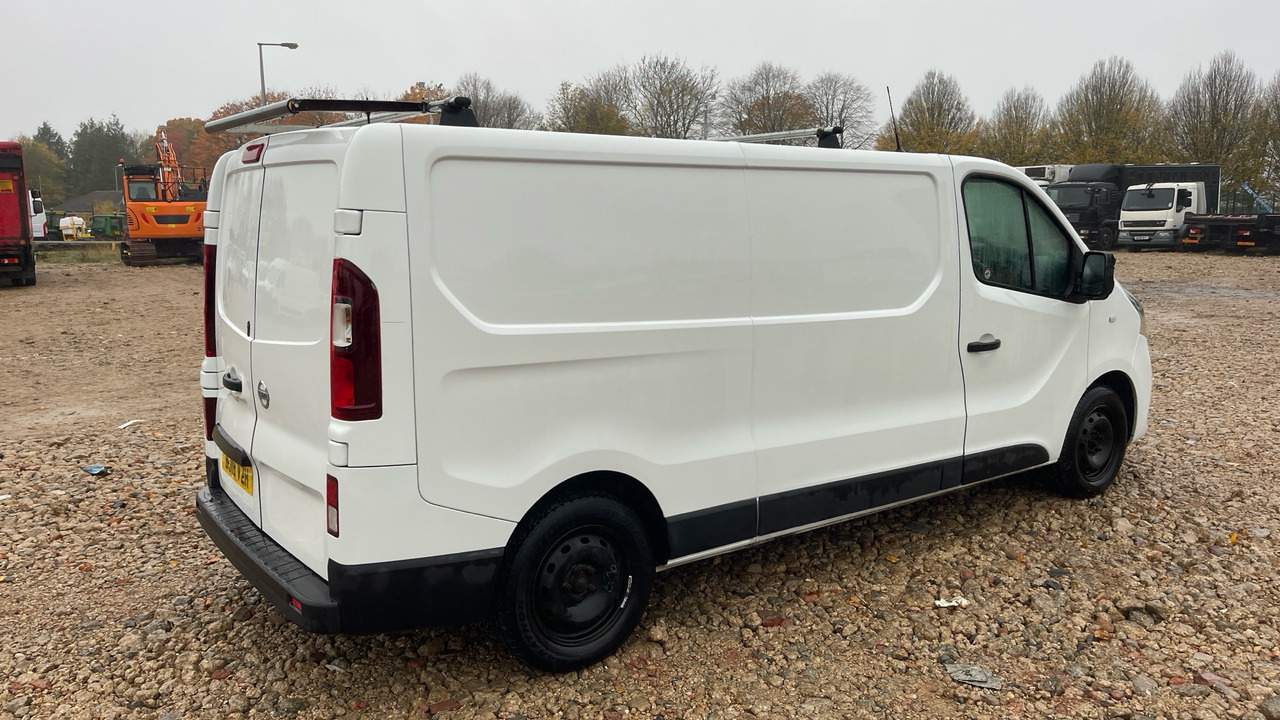 Nissan NV300 1.6 DCI 120PS - Mali kombi: slika 4 Nissan NV300 1.6 DCI 120PS - Mali kombi: slika 4