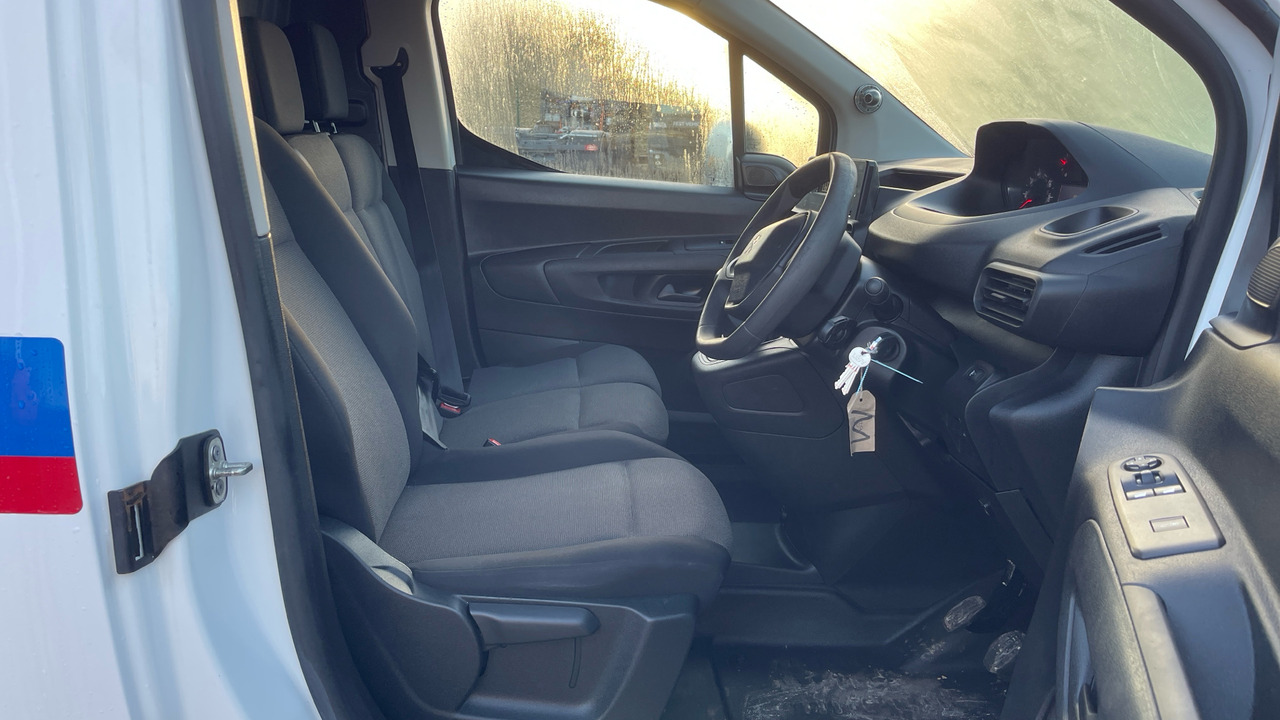 PEUGEOT PARTNER 1000 1.5 BlueHDi 100PS - Mali kombi: slika 5 PEUGEOT PARTNER 1000 1.5 BlueHDi 100PS - Mali kombi: slika 5