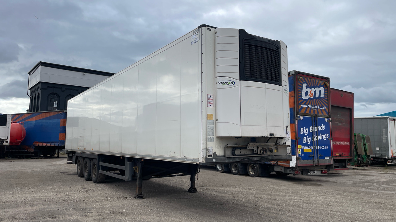 SCHMITZ FRIDGE BOX - Prikolica: slika 2 SCHMITZ FRIDGE BOX - Prikolica: slika 2