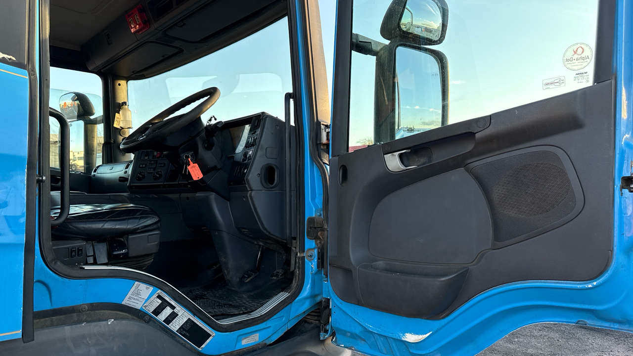 SCANIA P 380 - Kamion sa golom šasijom i zatvorenom kabinom: slika 5 SCANIA P 380 - Kamion sa golom šasijom i zatvorenom kabinom: slika 5