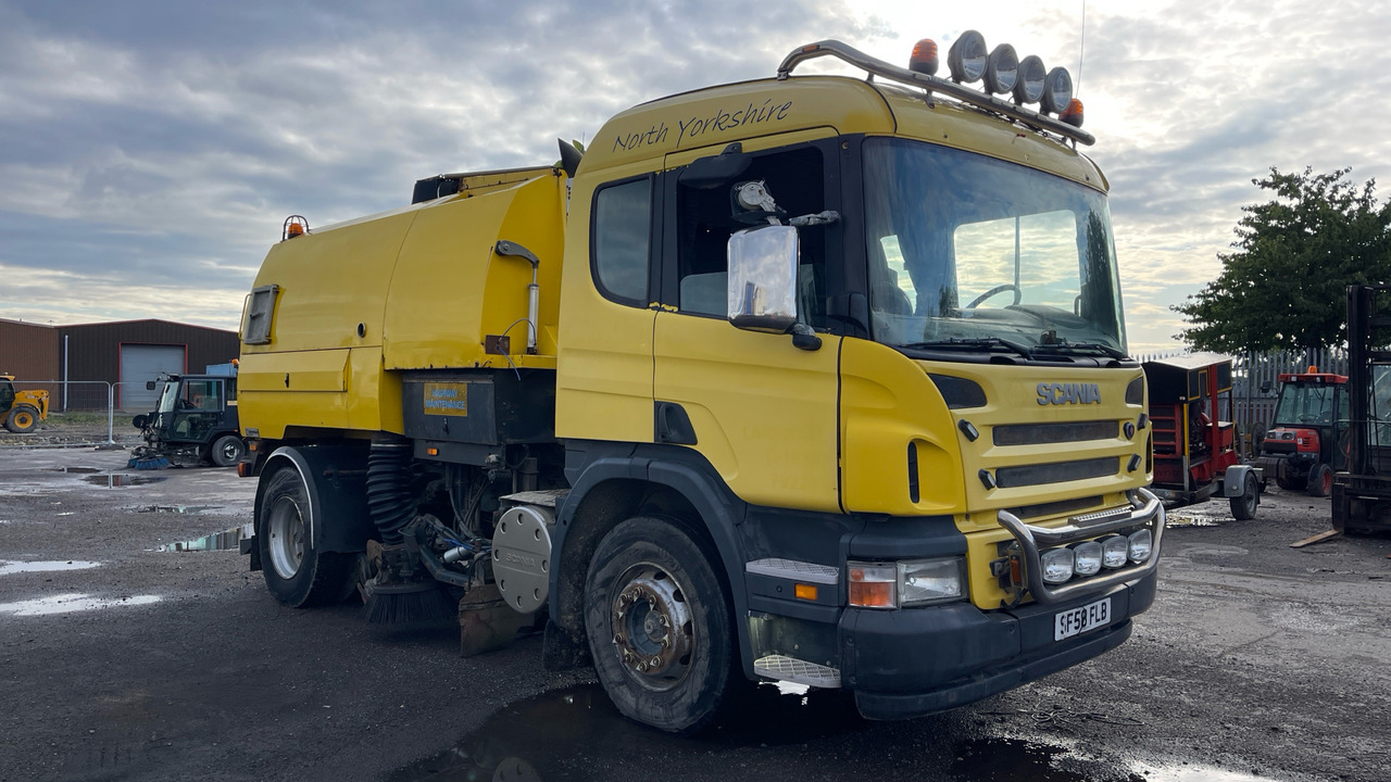 SCANIA p 230 - Autočistilica: slika 1 SCANIA p 230 - Autočistilica: slika 1