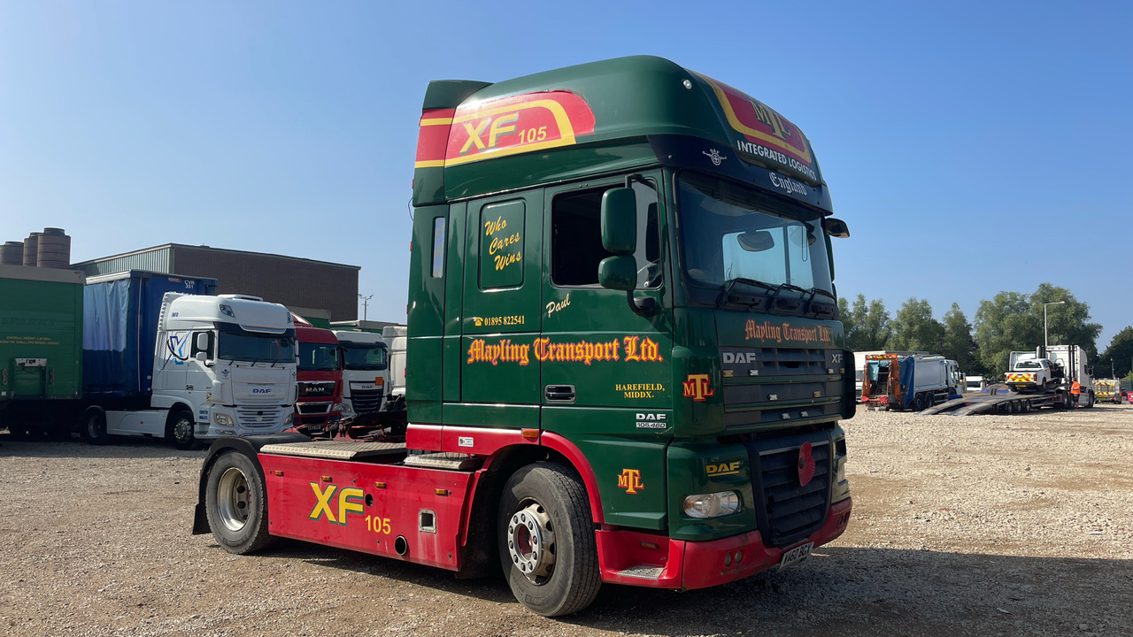 DAF XF 105.460 - Tegljač: slika 1 DAF XF 105.460 - Tegljač: slika 1