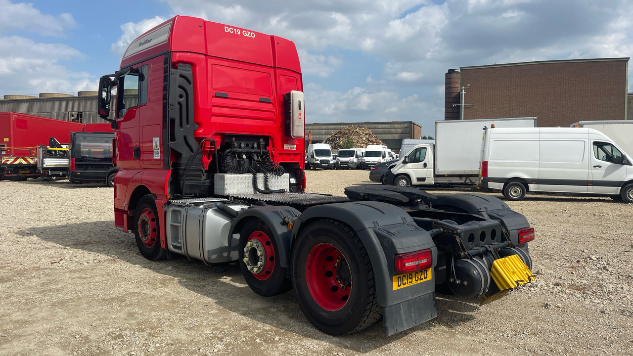 MAN TGX 24.460 - Tegljač: slika 3 MAN TGX 24.460 - Tegljač: slika 3