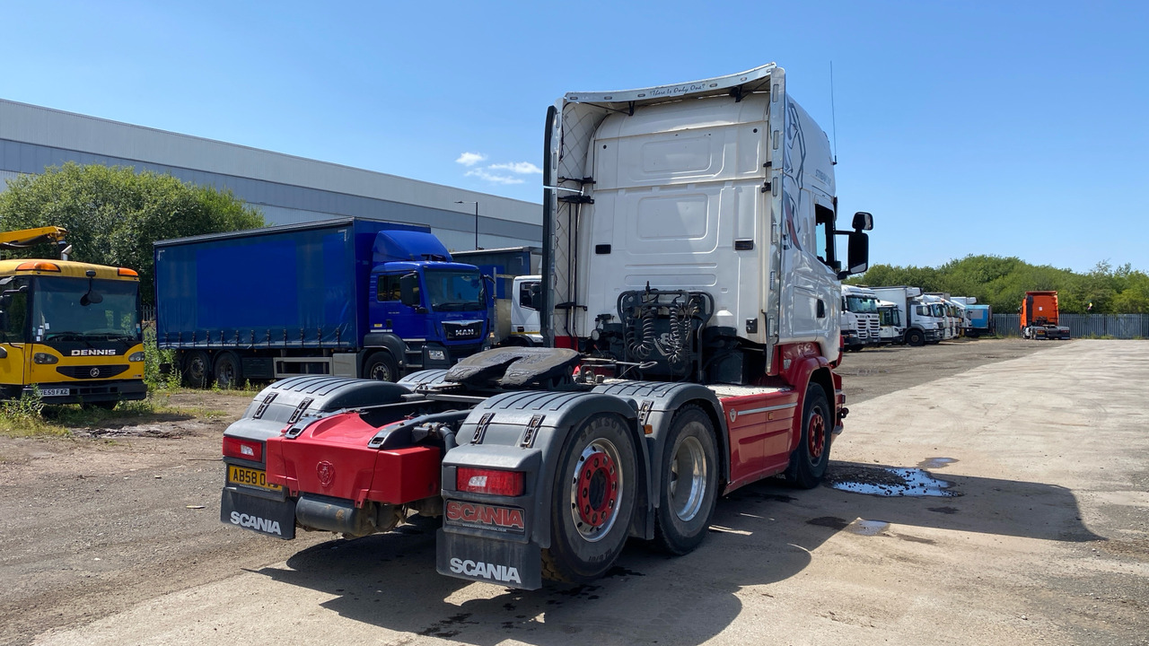 SCANIA R 580 V8 - Tegljač: slika 4 SCANIA R 580 V8 - Tegljač: slika 4