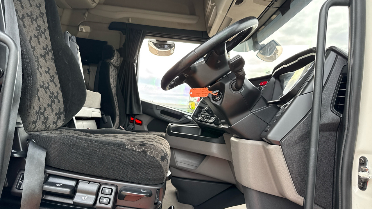SCANIA S 500 - Tegljač: slika 5 SCANIA S 500 - Tegljač: slika 5