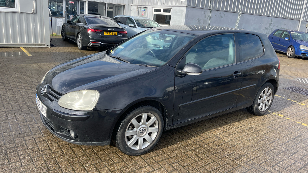 VOLKSWAGEN GOLF 2.0 GT FSI - Hečbek: slika 2 VOLKSWAGEN GOLF 2.0 GT FSI - Hečbek: slika 2