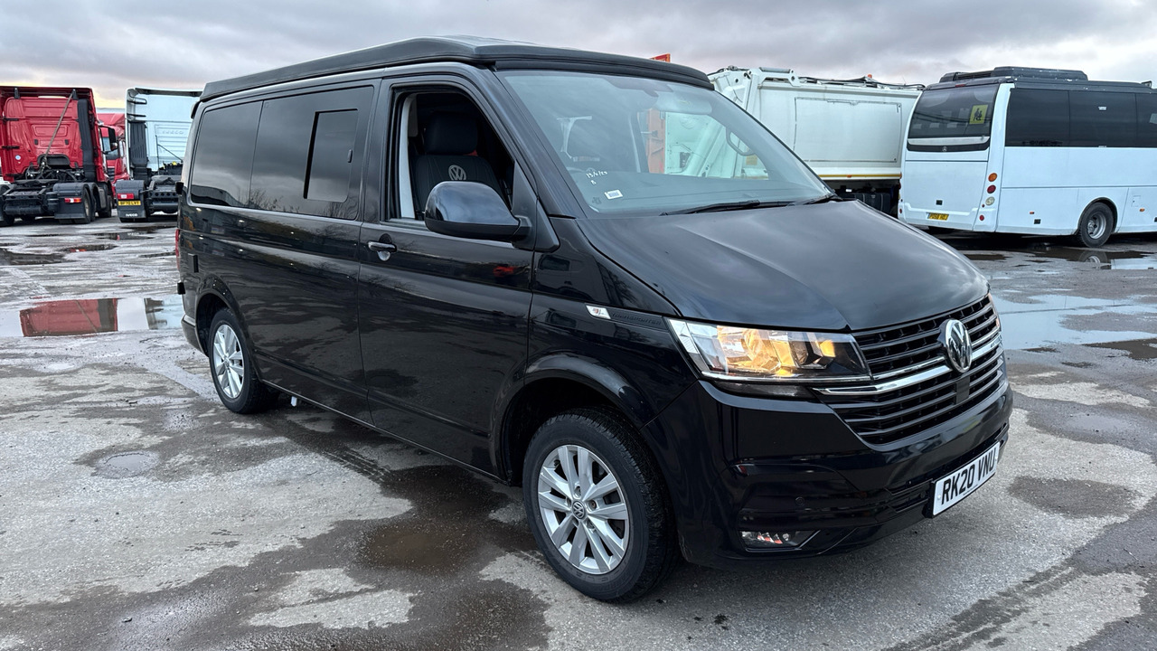 VOLKSWAGEN TRANSPORTER T28 2.0 TDI 110PS HIGHLINE CAMPER VAN - Kamp kombi: slika 1 VOLKSWAGEN TRANSPORTER T28 2.0 TDI 110PS HIGHLINE CAMPER VAN - Kamp kombi: slika 1