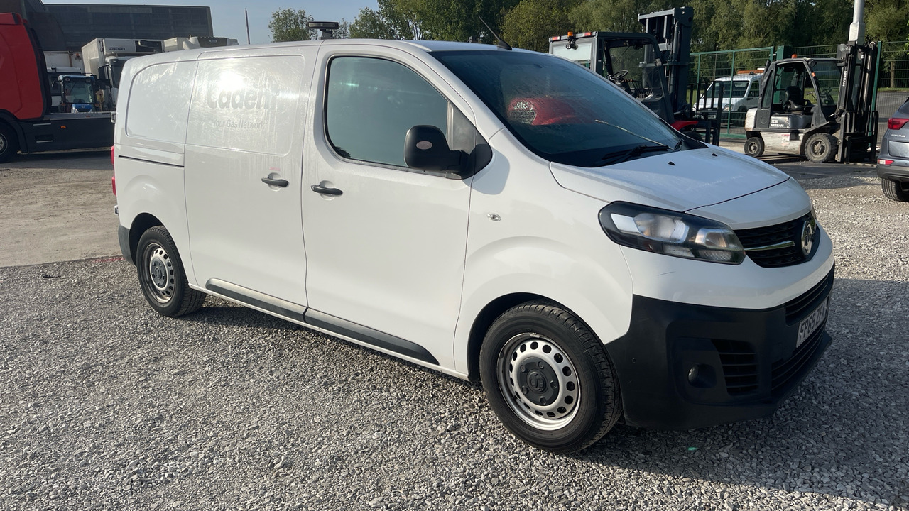 Vauxhall Vivaro 2900 1.5d 100PS Edition - Furgon: slika 1 Vauxhall Vivaro 2900 1.5d 100PS Edition - Furgon: slika 1