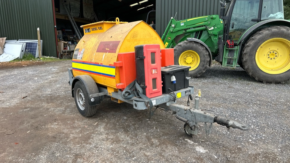 WESTERN FUEL BOWSER 210 - Građevinska oprema: slika 5 WESTERN FUEL BOWSER 210 - Građevinska oprema: slika 5