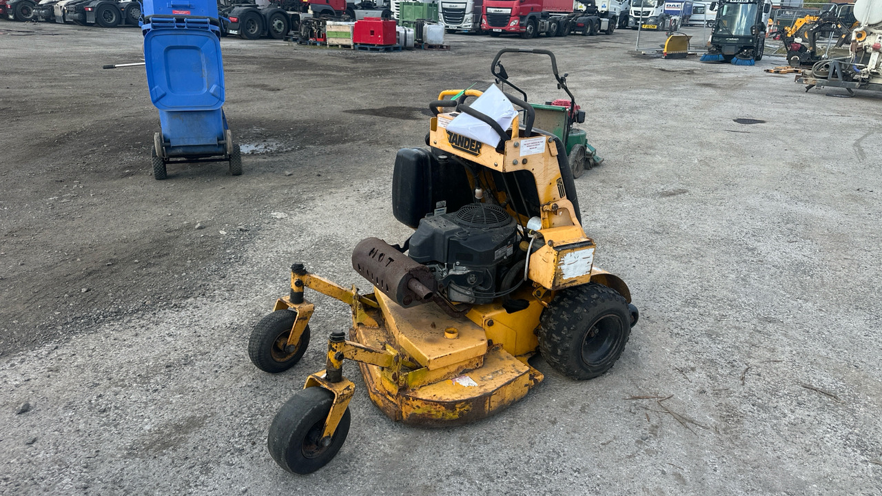 WRIGHT STANDER QUAD LEVER - Baštenska kosačica: slika 2 WRIGHT STANDER QUAD LEVER - Baštenska kosačica: slika 2