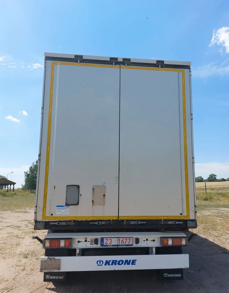 Krone Firanka - Prikolica sa ceradom: slika 4 Krone Firanka - Prikolica sa ceradom: slika 4