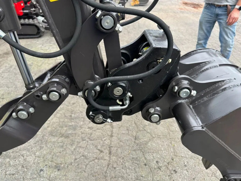 Mini bager novi Rhino Rhinoceros XN18: slika 7