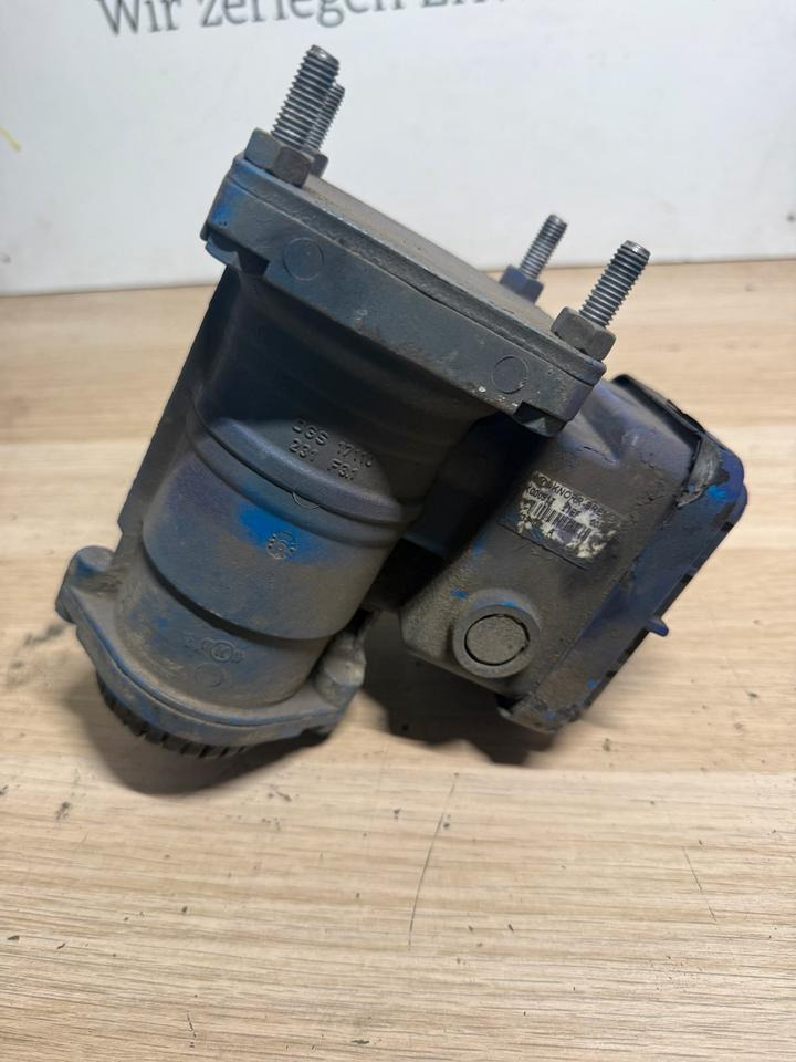 MAN KNORR-BREMSE EBS Ventil K000917 81.52301.6209 - Ventil za Kamion: slika 4 MAN KNORR-BREMSE EBS Ventil K000917 81.52301.6209 - Ventil za Kamion: slika 4