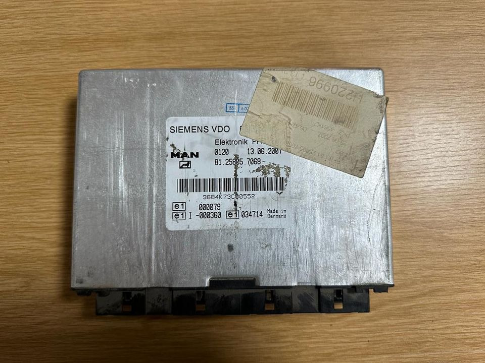 MAN SIEMENS VDO ELEKTRONIK FFR Steuergerät 81.25805.7068 - Upravljačka jedinica za Druga mašina: slika 1 MAN SIEMENS VDO ELEKTRONIK FFR Steuergerät 81.25805.7068 - Upravljačka jedinica za Druga mašina: slika 1