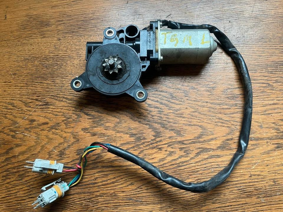 MAN Scheibenwischermotor 81286016130 - Brisač za Kamion: slika 4 MAN Scheibenwischermotor 81286016130 - Brisač za Kamion: slika 4