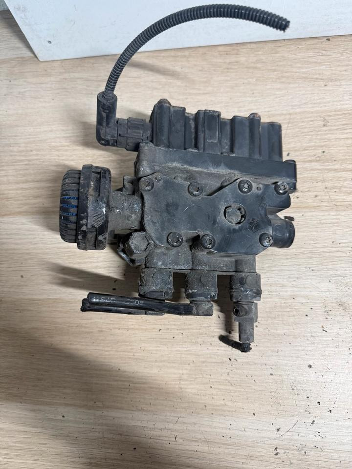 MAN WABCO VENTIL 4728800300 81.25902-6238 - Ventil za Kamion: slika 3 MAN WABCO VENTIL 4728800300 81.25902-6238 - Ventil za Kamion: slika 3