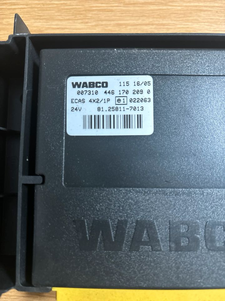 MAN Wabco Steuergerät ECAS 4*2 81.25811-7013 - Upravljačka jedinica za Kamion: slika 2 MAN Wabco Steuergerät ECAS 4*2 81.25811-7013 - Upravljačka jedinica za Kamion: slika 2