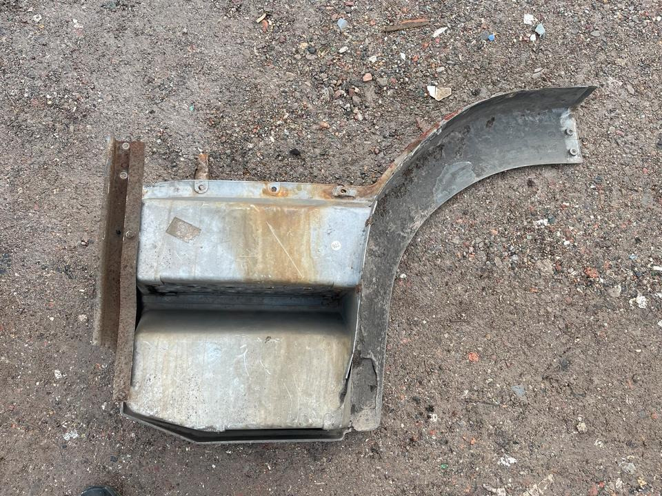 Mercedes ATEGO 12TN Einstieg Rechts Kotflügel - Prag za Kamion: slika 3 Mercedes ATEGO 12TN Einstieg Rechts Kotflügel - Prag za Kamion: slika 3