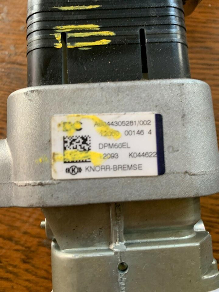 Mercedes Actros Handknorrbremse A 004 430 5281 - Ručica menjača za Kamion: slika 2 Mercedes Actros Handknorrbremse A 004 430 5281 - Ručica menjača za Kamion: slika 2