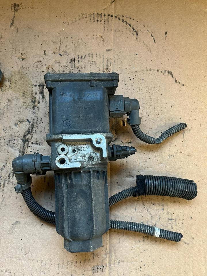 Mercedes Actros MP4 AdBlue Pumpe A0001405578 - Pumpa za gorivo za Kamion: slika 4 Mercedes Actros MP4 AdBlue Pumpe A0001405578 - Pumpa za gorivo za Kamion: slika 4