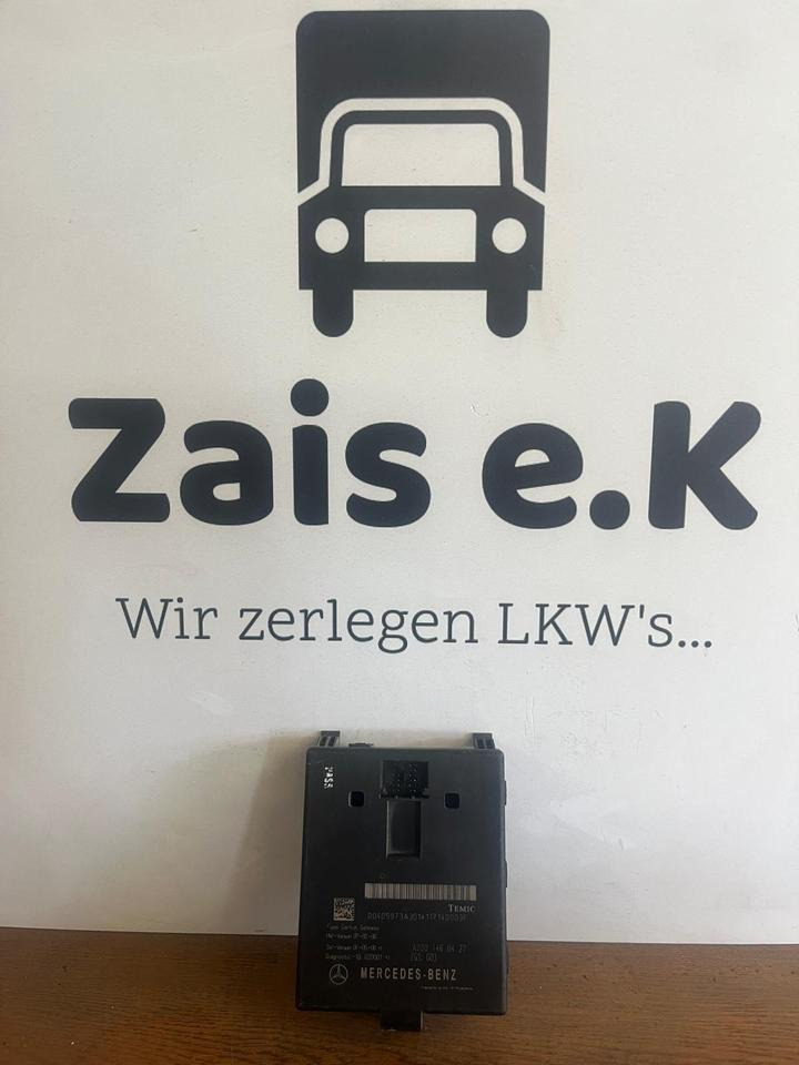 Mercedes Actros MP4 Central Gateway Steuergerät A0004460427 - Upravljačka jedinica za Kamion: slika 1 Mercedes Actros MP4 Central Gateway Steuergerät A0004460427 - Upravljačka jedinica za Kamion: slika 1